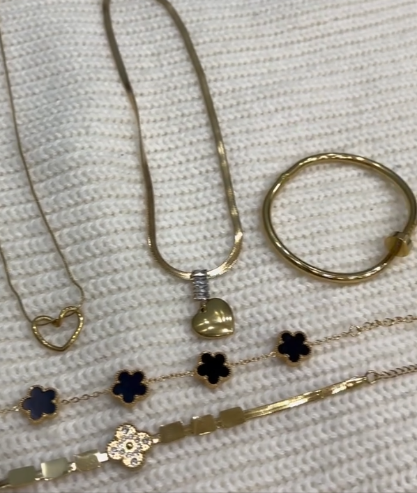 ✨ Pack Élégance Dorée – 5 pièces ✨